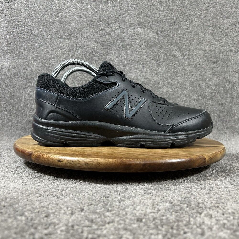 New Balance 411 WW411BK2 Women’s Size 9 Black Athletic Running Shoes Used